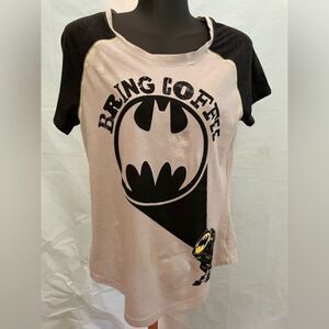 Torrid Batgirl size medium gray w/black short sleeve graphic shirt top